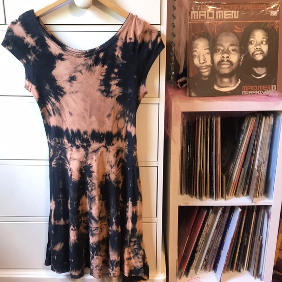 DP x TOPSHOP Fit Flare Skater Dress Tie Dye LBD Festival Beach Mini 6 Medium Hot - Picture 1 of 17